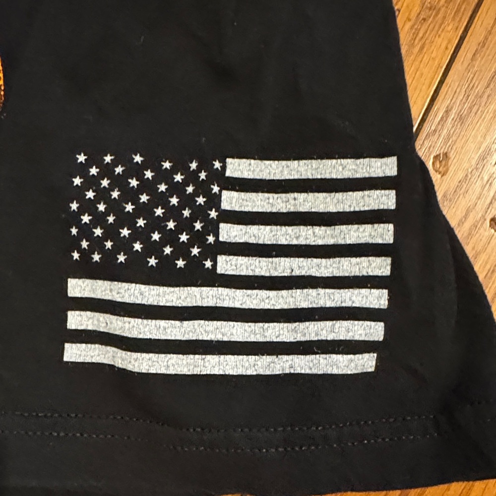 American Apparel Classically Trained Black T-Shirt - Picture 5 of 6